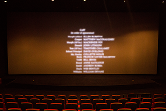 Ezpay(中国)国际党委组织召开《长津湖》观影活动